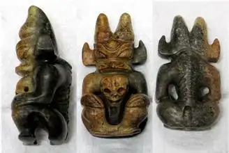 成交记录:红山文化玉猪龙壹对 60000-85000万红山文化中华第一合尾龙