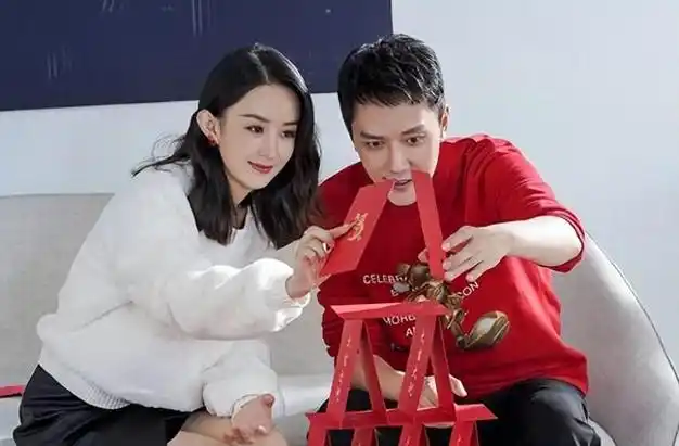 港媒曝赵丽颖怀二胎!冯绍峰停工陪母子,冯母送过亿珠宝"打赏"