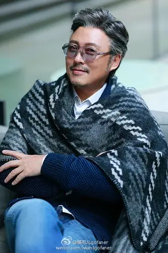 够范儿x高宏亮红楼梦琏二爷玩街拍从小鲜肉变身潮大叔