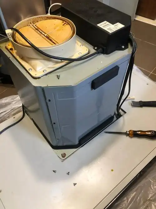 樱花抽油烟机拆卸图解法分享樱花抽油烟机清洗教程