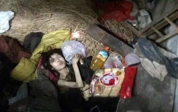 女孩被家人"裸身囚禁"5年 获网友解救