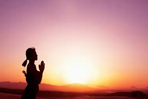 女人,穿,黑色,头巾,围巾,闭眼,双手合十两个,玩耍,儿童,头像,女孩