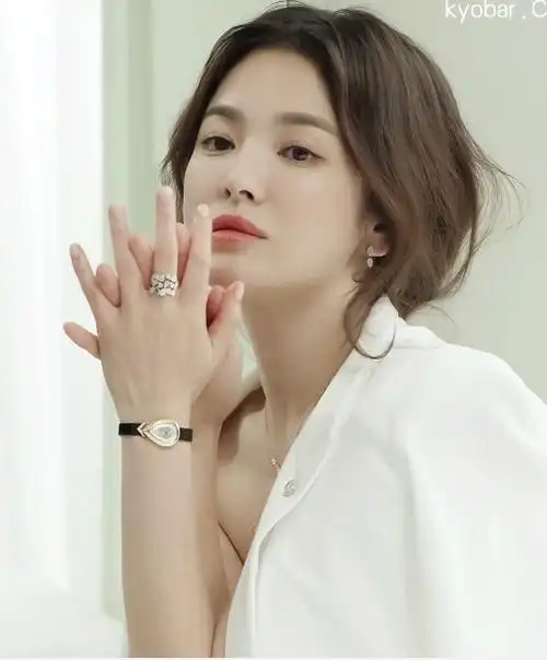 宋慧乔时隔 9 年重返大银幕,主演电影《黑色修女们》,全球粉丝热切