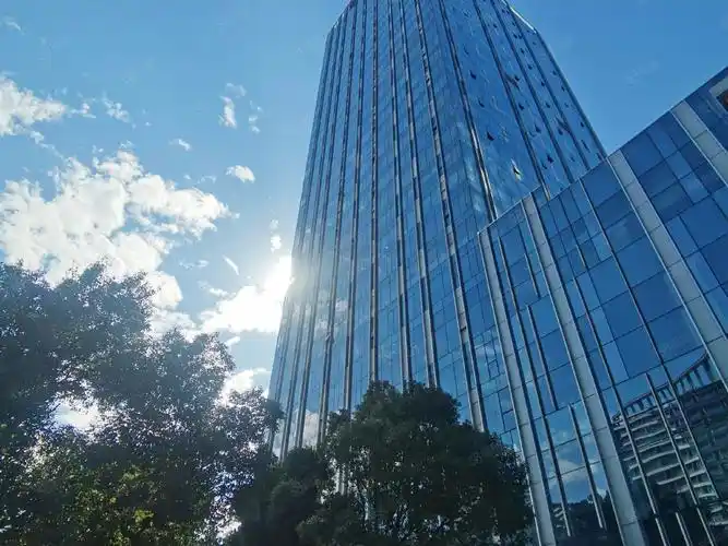 112平带拎包办公业主急租家私全新,东莞东城主山万达广场(东城办公)