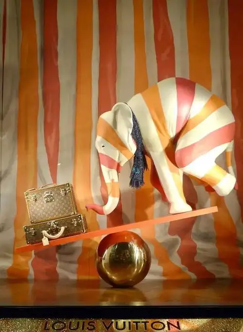 来自世界各地的10个时尚的橱窗