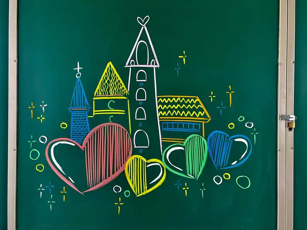 黑板报小插图.#简笔画 #黑板报 #黑板报粉笔画 #粉笔画 - 抖音