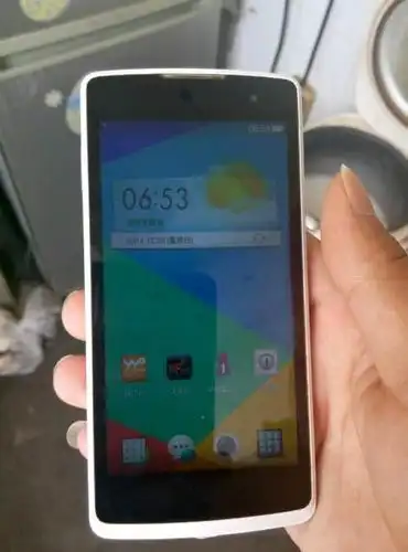 oppor2010联通4g网络—深圳宝安区沙井二手手机
