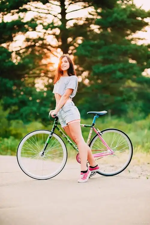 骑车是一种情怀!"摇车"却是一种乐趣!