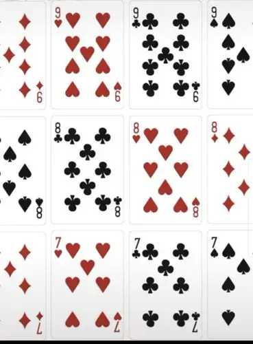 可爱的宝贝们,今天老师给你们带来了一个小游戏,跟扑克牌有关呦,宝贝