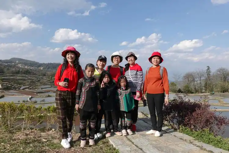 红河哈尼族彝族自治州.元阳梯田春之美