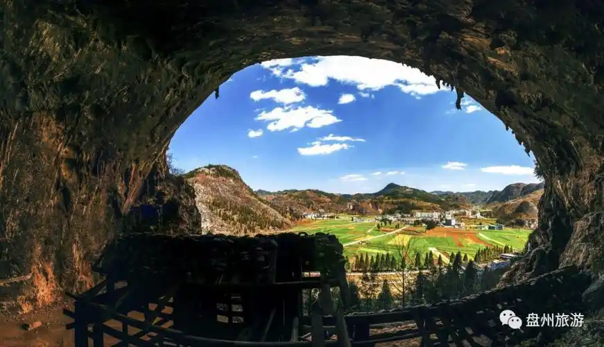 多彩妹摆贵州丨盘县这个地方有个30万年的人类遗址,可与周口店相媲美!