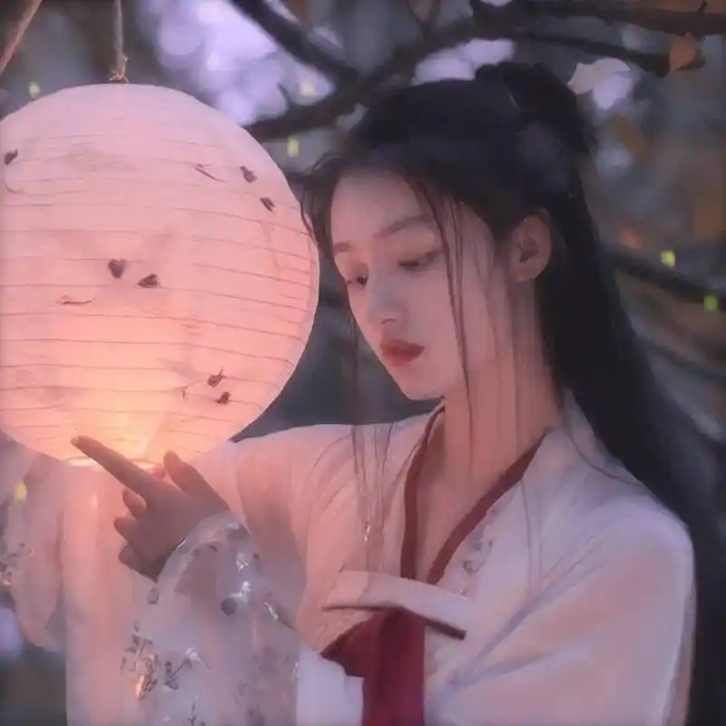 古风真人女头像