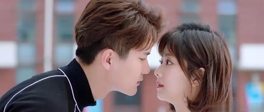 谭松韵合作过的男星,哪一对才是最强cp?_余淮