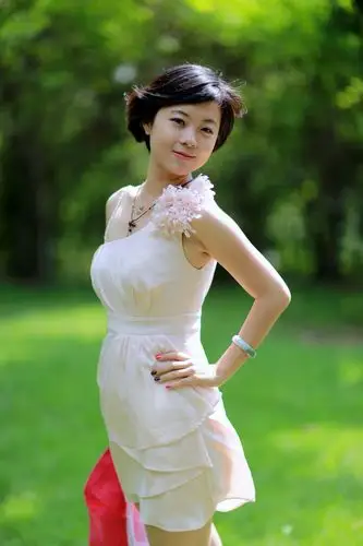 美女小旭