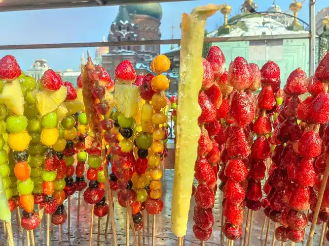 特色冰糖葫芦亮相冰城
