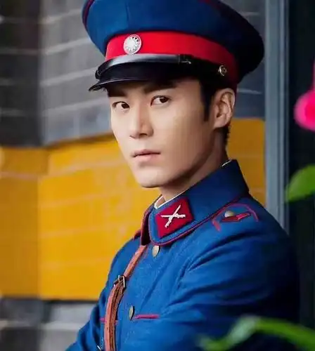 男明星军装大盘点,哪一个是你们的最爱?