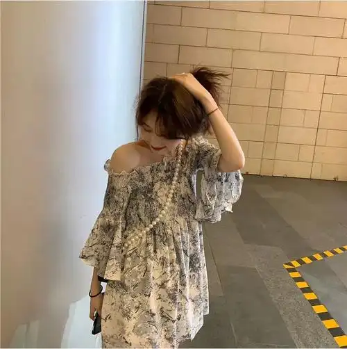 早秋沃女装新品复古荷瘦2021水墨画连衣裙款时尚a6370喇叭袖