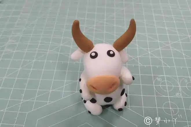 超轻粘土手工教程十二生肖之可爱的小牛牛