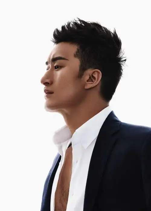 杨钧丞张家口市春晚 真诚献唱张库大道主题曲