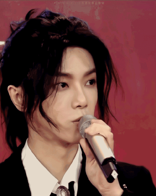 华晨宇加盟双11惊喜夜