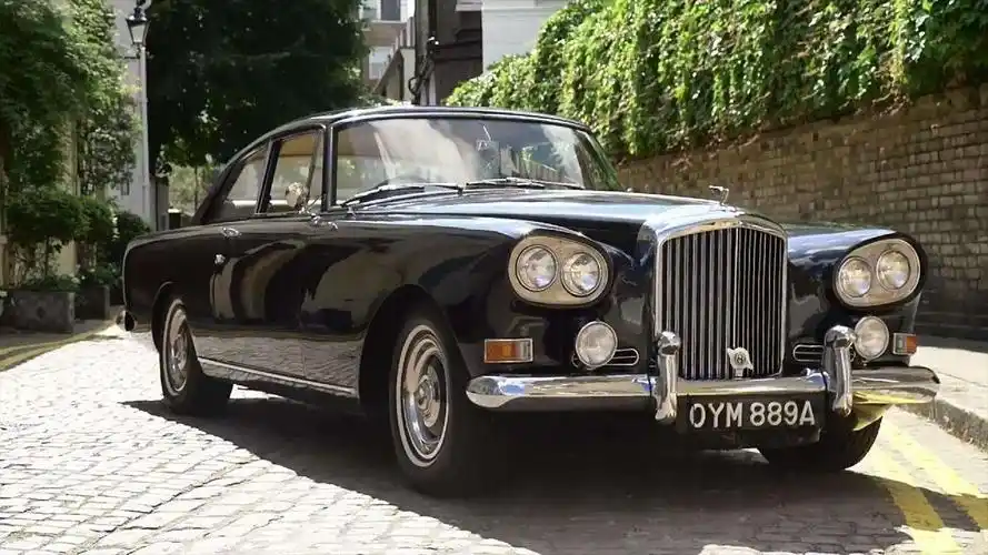 高冷不思进取劳斯莱斯与宾利那些年都在干什么