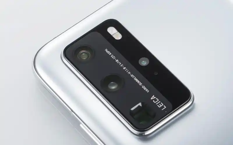 满溢屏加超感知徕卡镜头华为p40p40pro疾速开箱上手