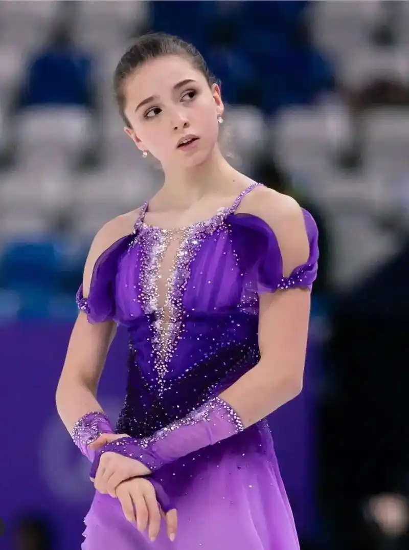 k宝的唯美瞬间  #图文扶持计划入口走走停停 #花样滑冰 # - 抖音