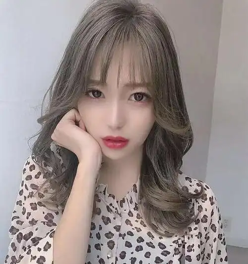 女生齐肩发型叫什么(齐肩发型图片女2020最新款)-百科学社