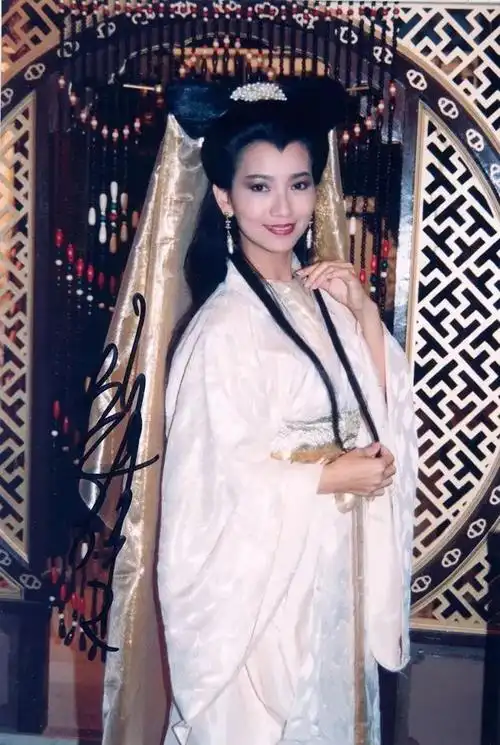 不好意思,鞠婧祎版《新白娘子》零分_白素贞