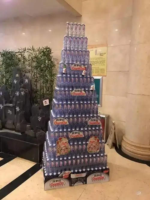 从1箱到3000箱这才叫割箱陈列夏季饮料陈列参考