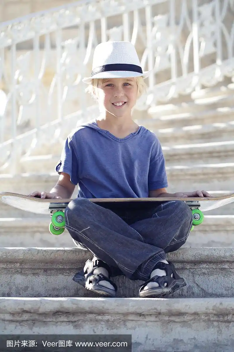 男孩,滑长板,周末活动,城市生活,运动