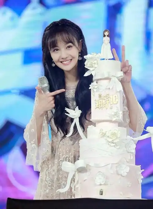 临近30岁,却还不自信的郑爽,观众容忍度在下滑