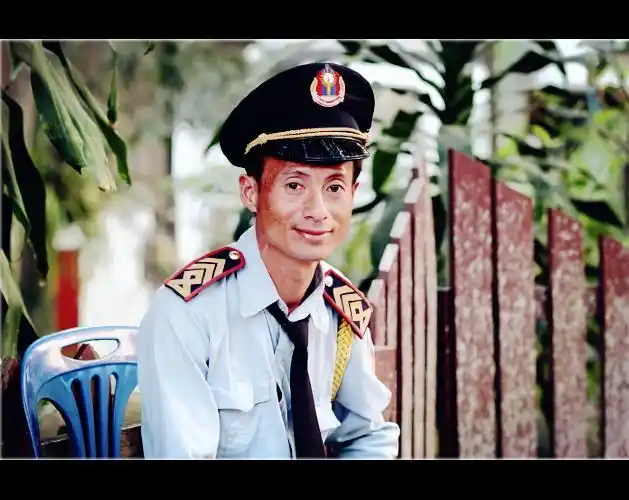 街头警察 琅勃拉邦缝衣服的老人 琅勃拉邦母亲 琅勃拉邦父亲 琅勃拉邦