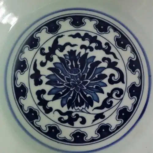 仿古青花缠枝莲纹笔洗高6cm宽195cm此件器形