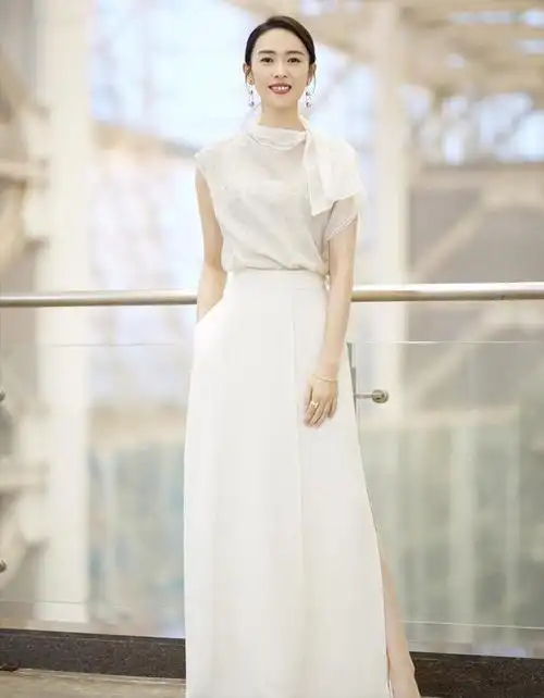 "小章子怡"童瑶的上位手段,和被她利用过的男贵人们