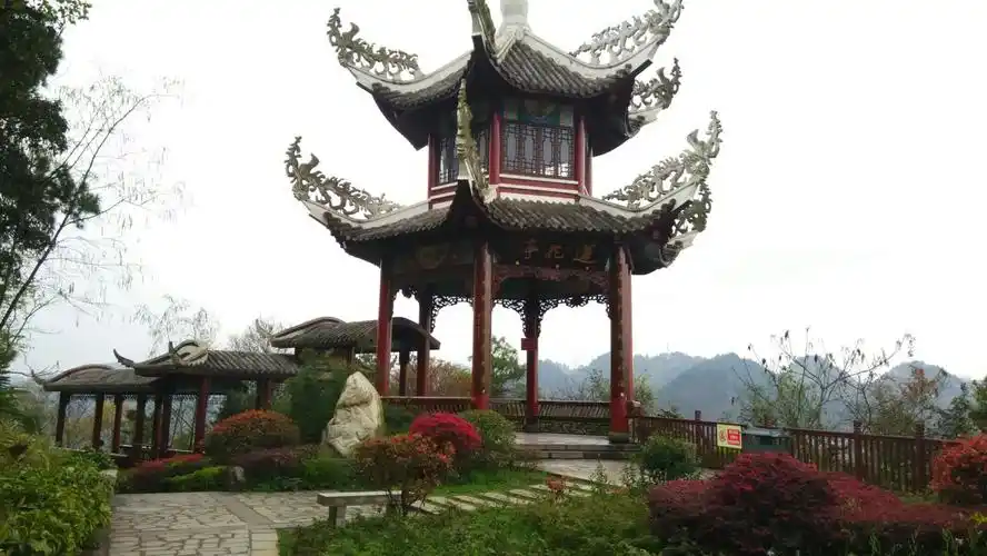 贵阳 鹿冲关森林公园