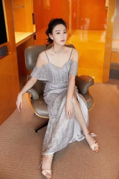 书名正在修改1601767866291680654