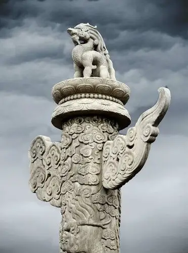 中华文化天安门前的华表的含义