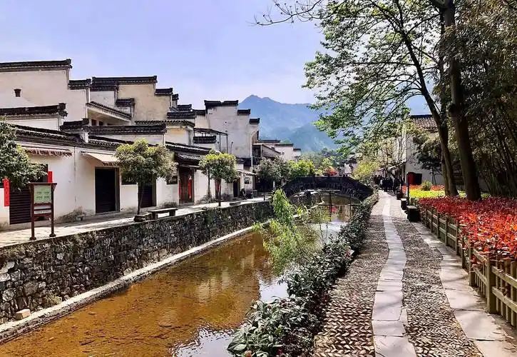 绩溪龙川景区,古代的风水宝地,如今的国家5a级景区_牌坊_宗祠_胡氏