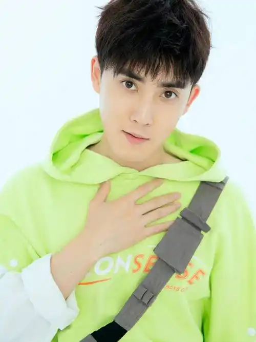 原创中国男演员歌手张睿分享