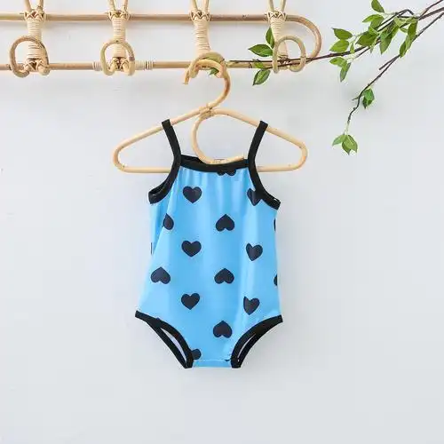 ins女童泳装三角爬式连体可爱小童女宝宝婴童泳衣2021新款韩国潮