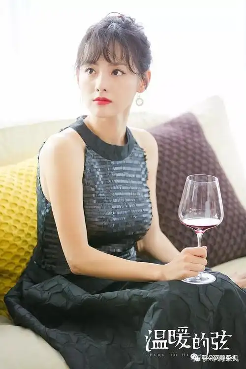 特评这些年逾三十的85后女演员为何仍是小花