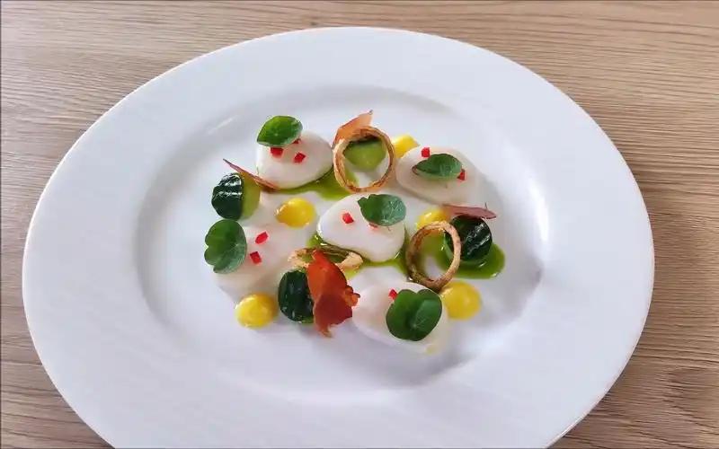 【chef majk 美食教学中英双字幕】前菜冷盘生腌贝柱,柑橘酱,节瓜