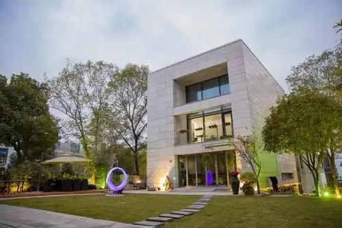 威廉古堡别墅轰趴馆的设计风格