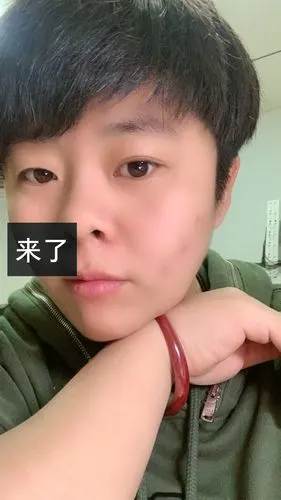 赵小木916鑫的快手直播