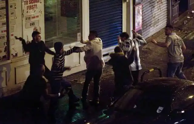 伦敦酒吧和夜场暴力和性侵案激增午夜活动危机四伏