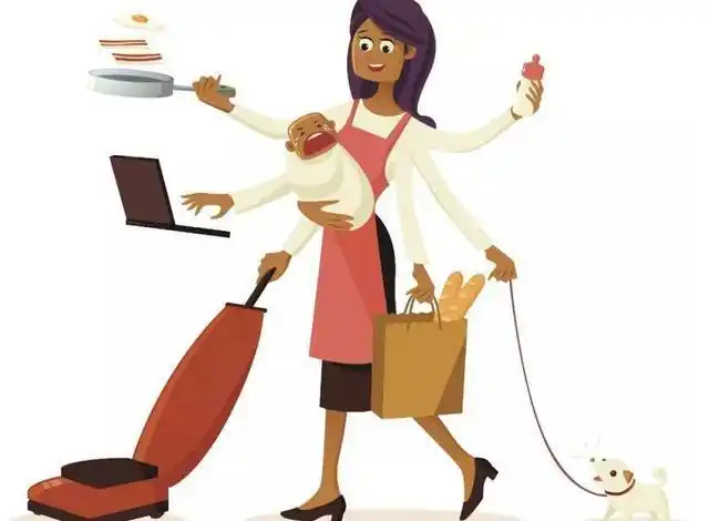 现在的职场妈妈越来越能干了 白天在公司雷厉风行,三头六臂 晚上回家