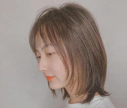2021年大方脸女生适合的刘海短发安利