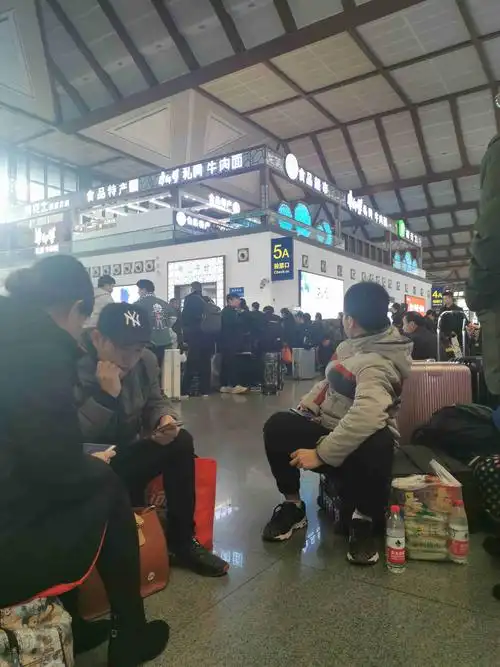 苏州k1048到周口火车 在5a区等车还是5b区等车?