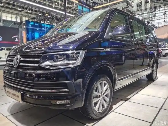 大众凯路威多功能四驱7座豪华商务车